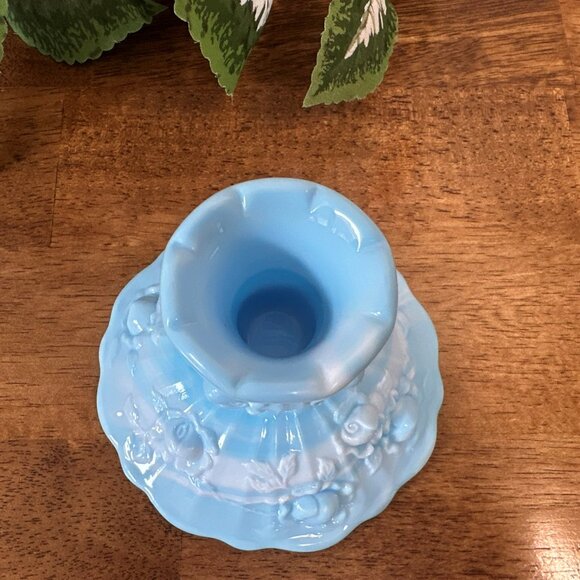 Fenton Blue Slag Glass Candle Holder Cabbage Rose Pattern Swirled Vintage - Picture 4 of 5